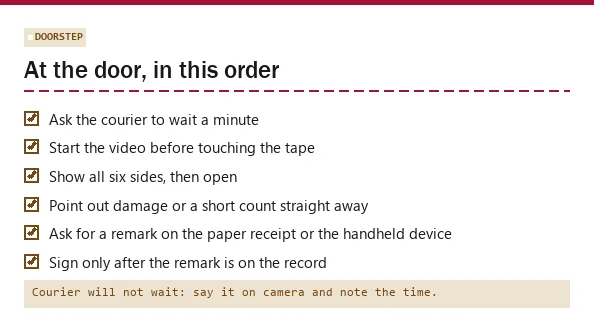 Slip card with the doorstep sequence: ask the courier to wait, record, open, ask for a remark